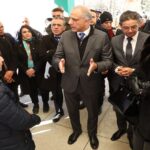 L’ambassadeur des États-Unis au Maroc visite le lycée collégial Dayet Aoua à Ifrane